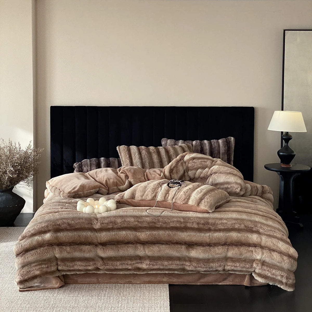 Duvet Cover Set High-Pile Faux Fur Striped 4-Piece