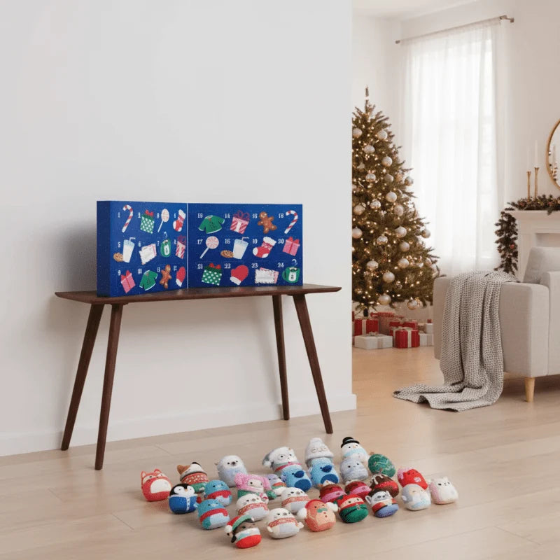 Advent Calendar 24 Collectible Mini Figures