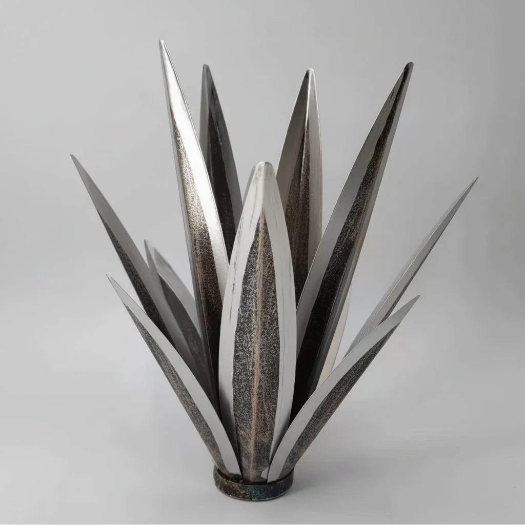 Agave Garden Sculpture Powder-Coated Metal Weatherproof 3D Design