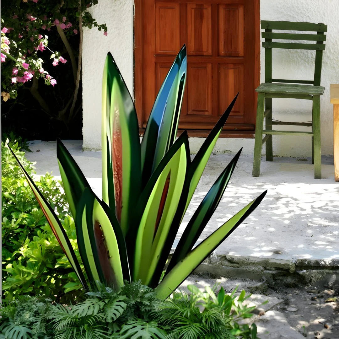 Agave Garden Sculpture Powder-Coated Metal Weatherproof 3D Design