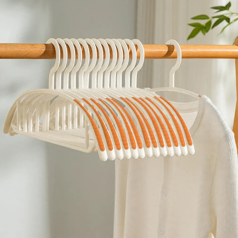 Clothes Hanger Non-Slip Lightweight Plastic Space-Saving