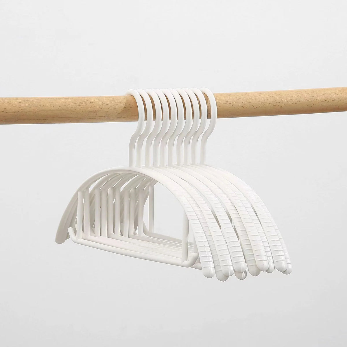 Clothes Hanger Non-Slip Lightweight Plastic Space-Saving