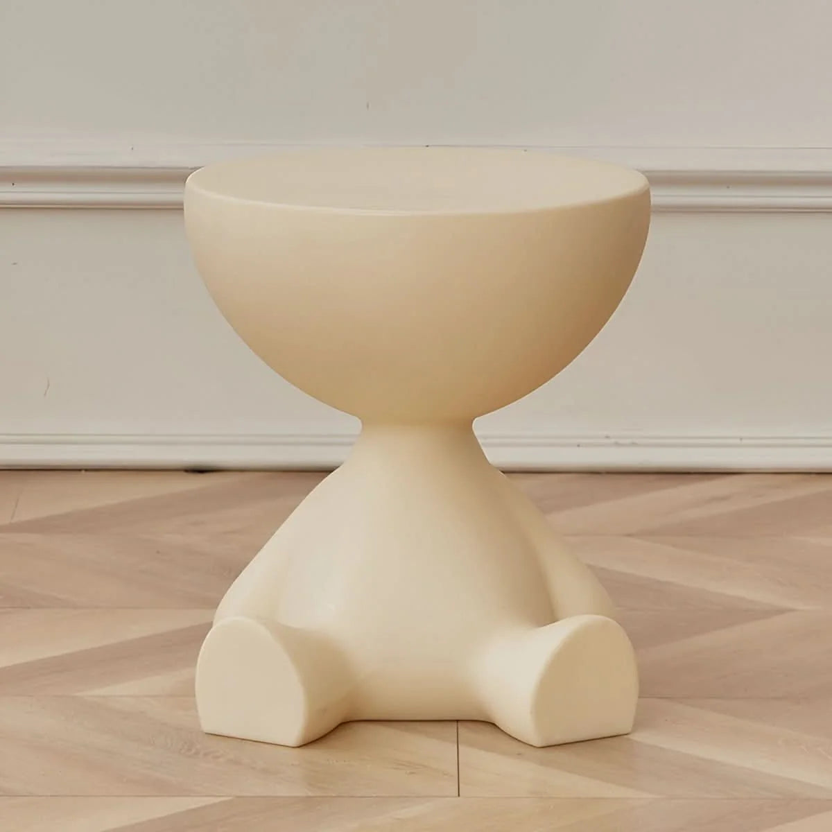 Coffee Table Round Plastic Space-Saving Design