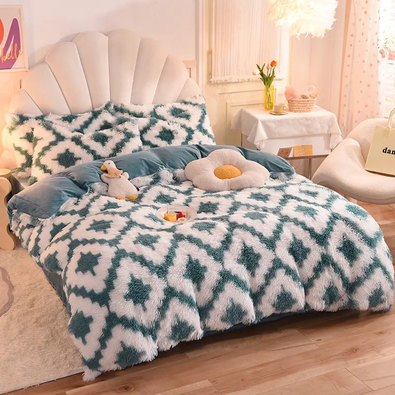 Comforter Set Plush Sherpa Fleece Machine-Washable Hidden Zipper