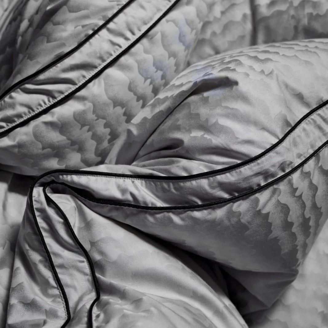 Duvet Goose & Duck Down Breathable Check Quilted All-Season Comfort