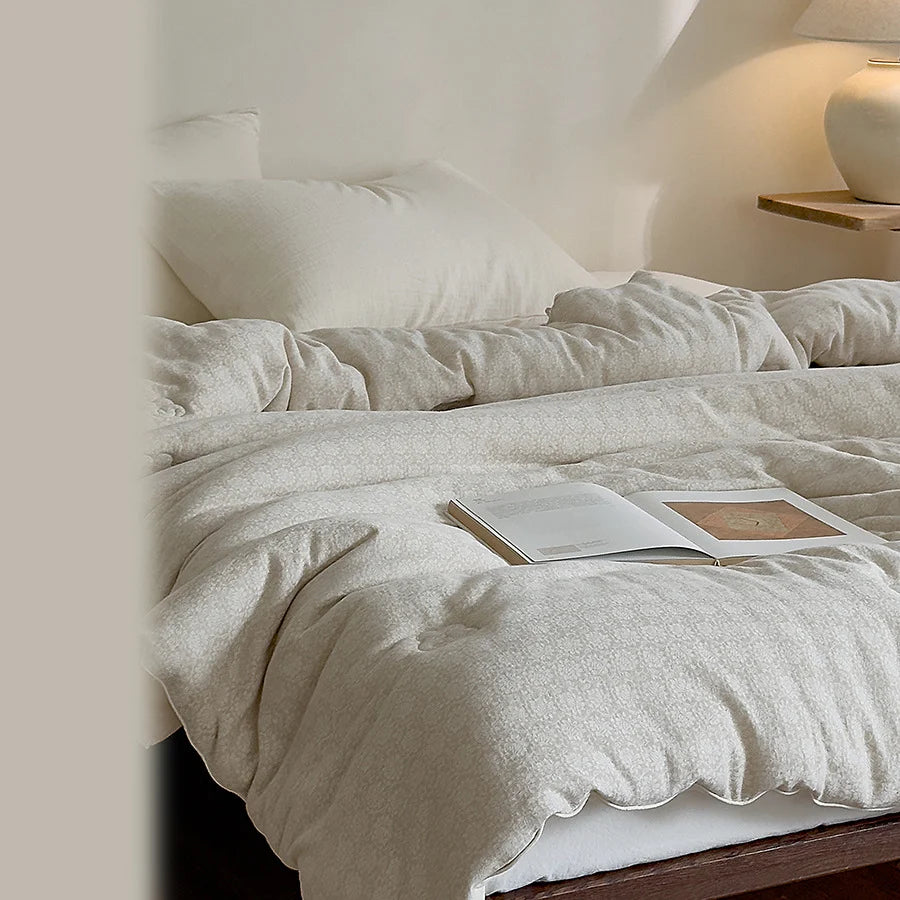 Duvet Lightweight Breathable Climate-Regulating