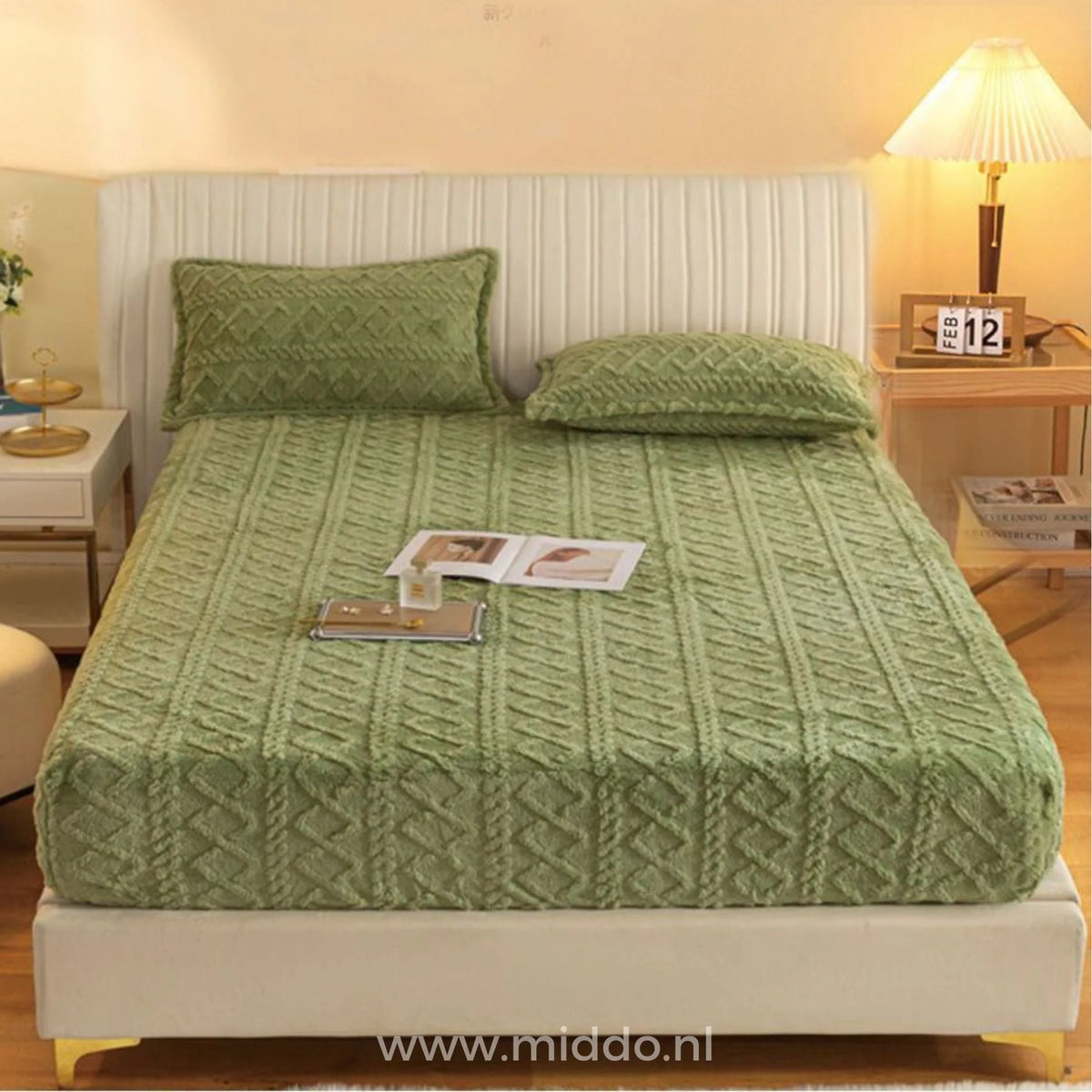 Fitted Sheet Set Velour Fleece All-Around Elastic Pillowcases Included