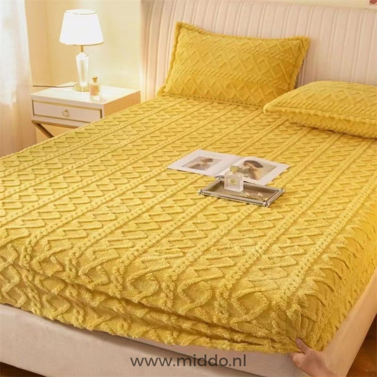 Fitted Sheet Set Velour Fleece All-Around Elastic Pillowcases Included