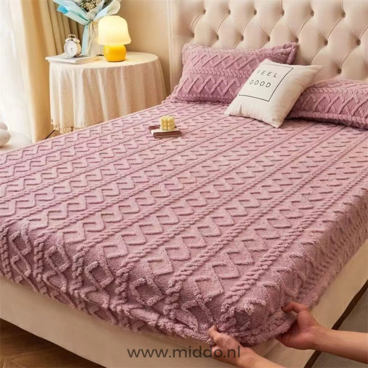 Fitted Sheet Set Velour Fleece All-Around Elastic Pillowcases Included