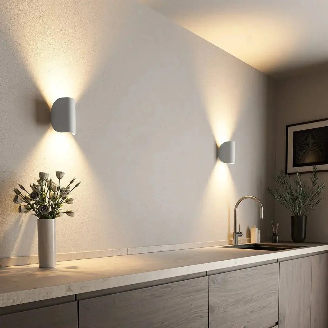 LED Wall Light Warm Energy-Efficient Slim Design