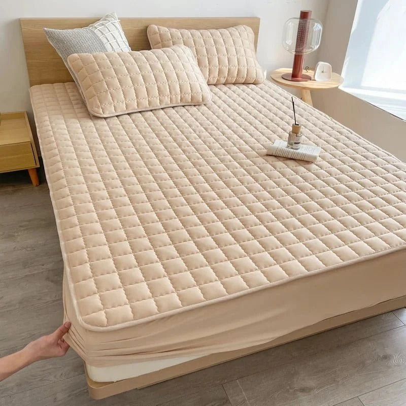 Mattress Protector Water-Repellent Breathable Machine Washable