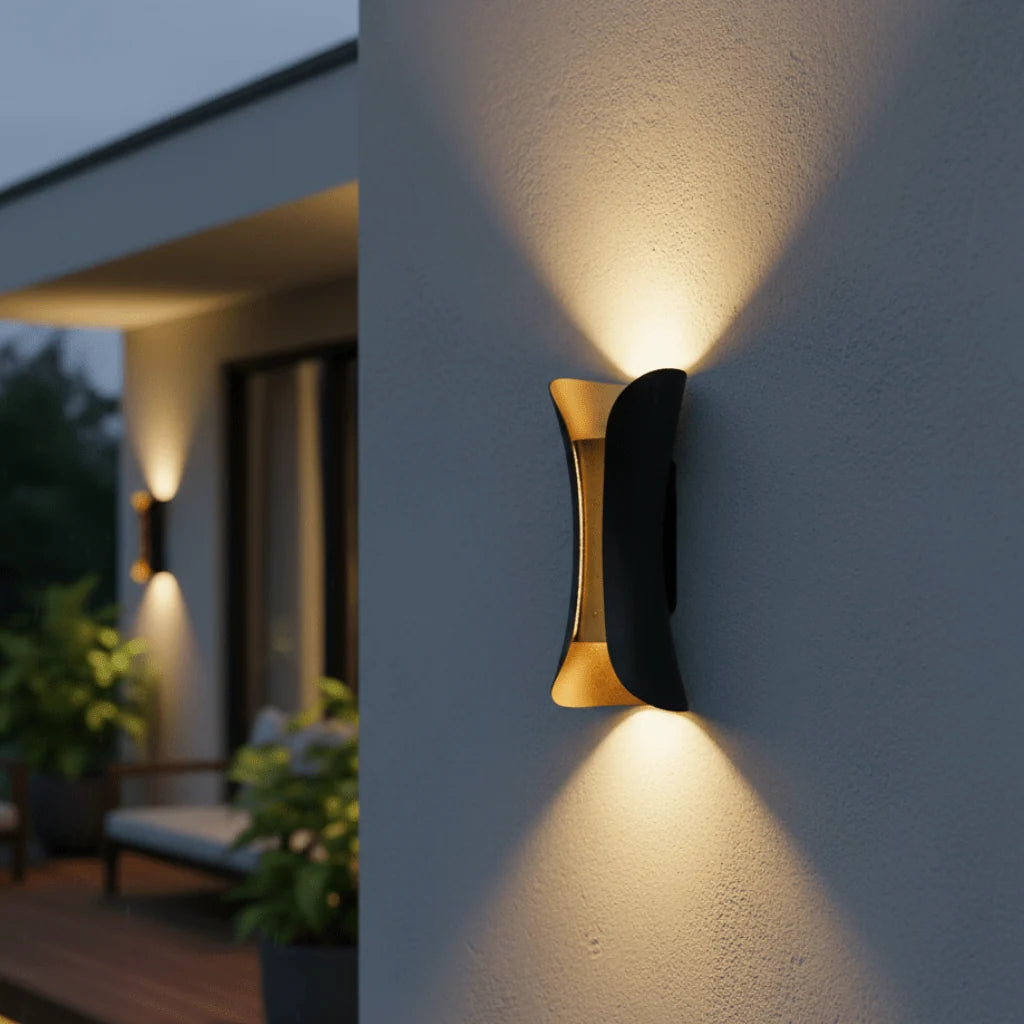 Outdoor LED Wall Light Curved IP65 Weatherproof