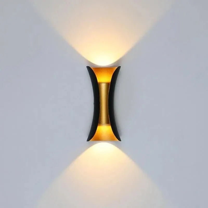 Outdoor LED Wall Light Curved IP65 Weatherproof