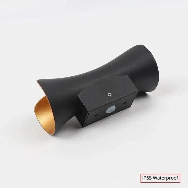 Outdoor LED Wall Light Curved IP65 Weatherproof