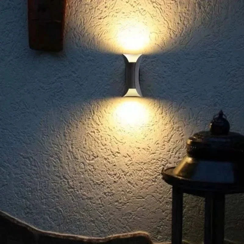 Outdoor LED Wall Light Curved IP65 Weatherproof