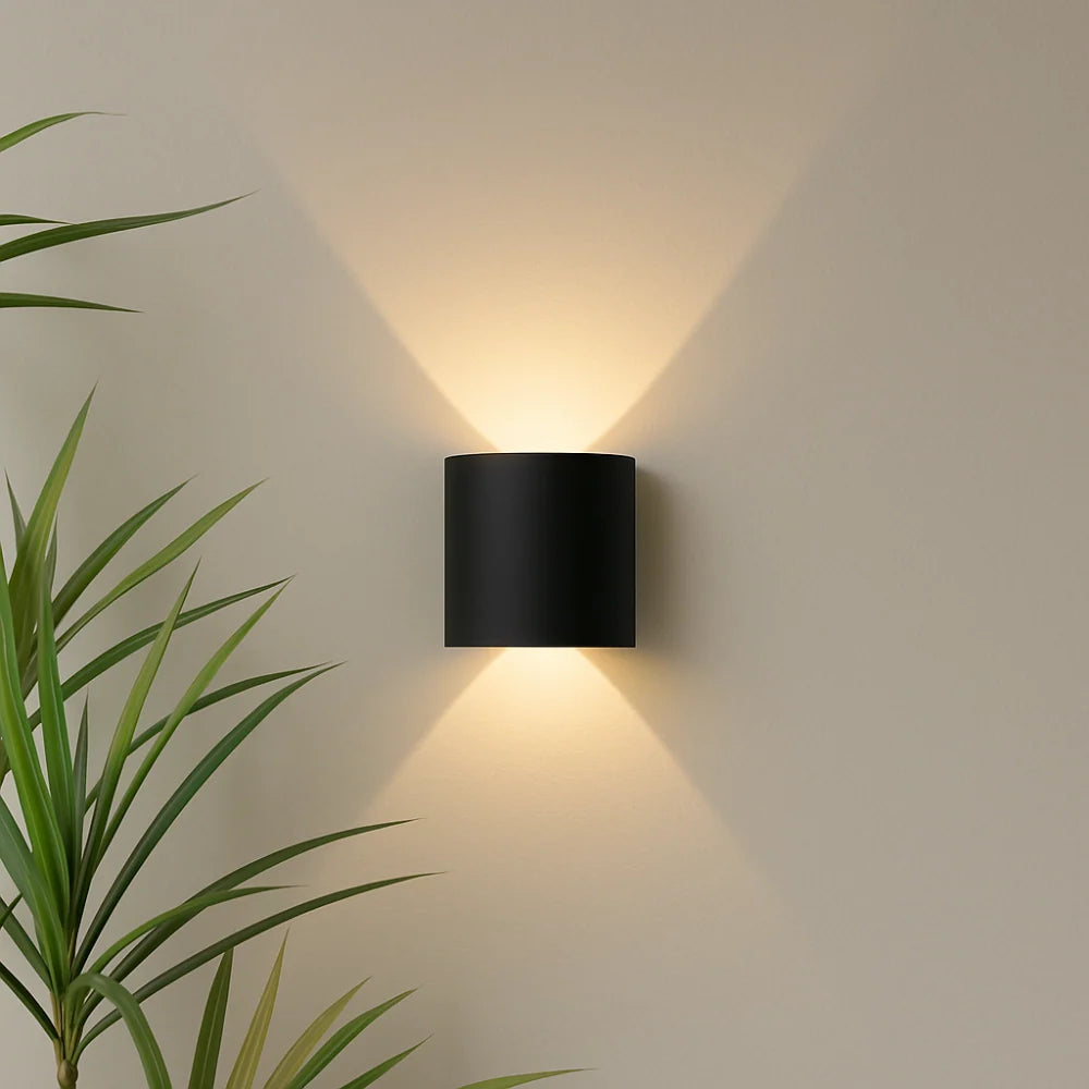 Outdoor LED Wall Light Up & Down Beam IP65 Weather-Resistant