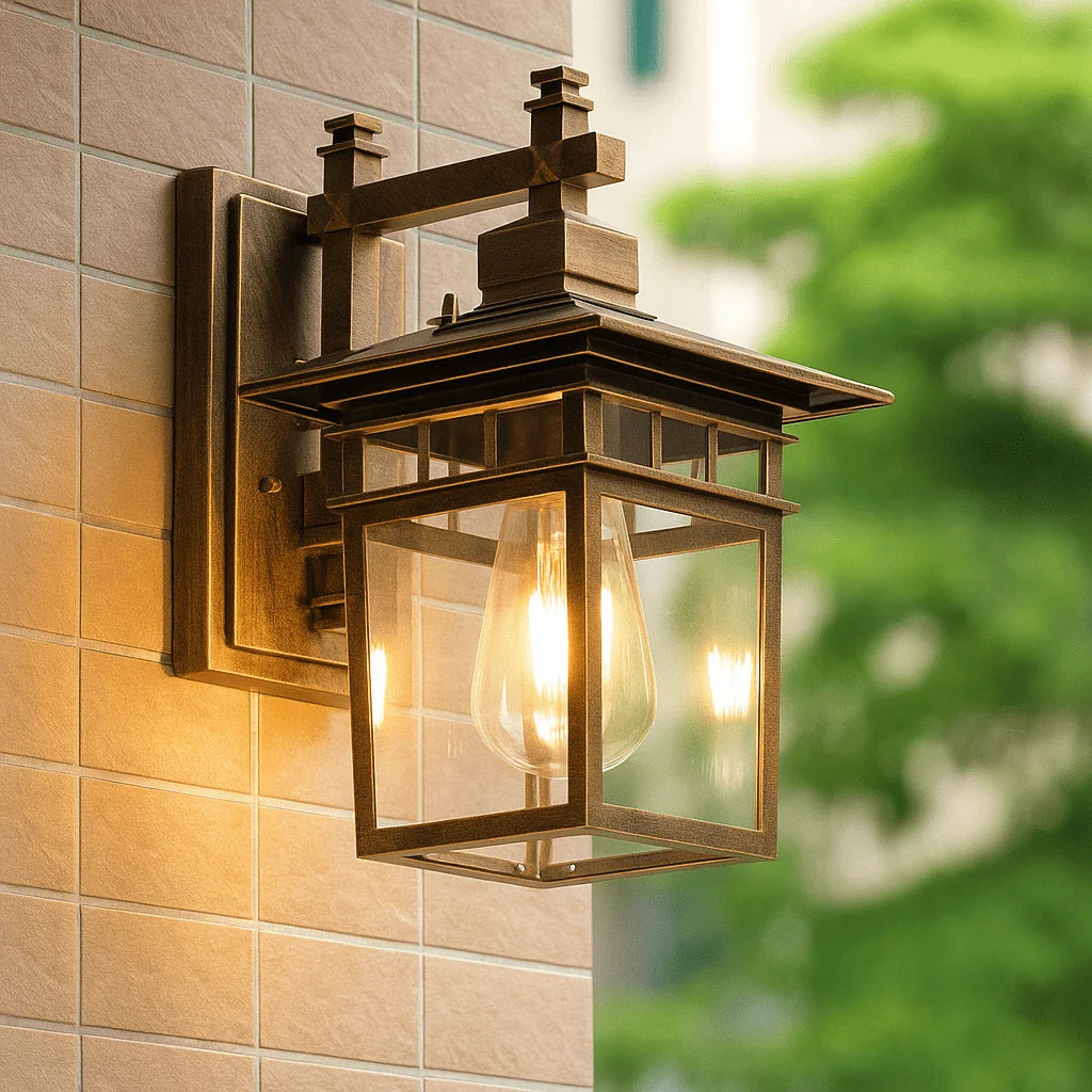 Outdoor Wall Light Adjustable Head IP44 Aluminum & Glass