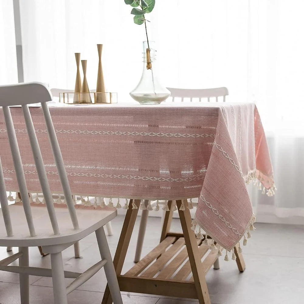 Tablecloth Cotton-Linen Blend Wrinkle-Resistant & Machine-Washable
