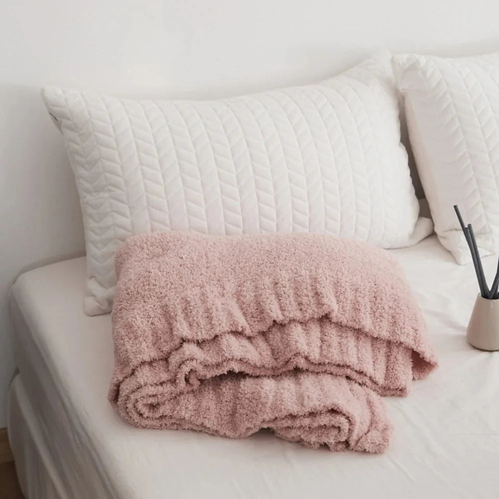 Throw Blanket Soft Microfiber Pilling-Resistant
