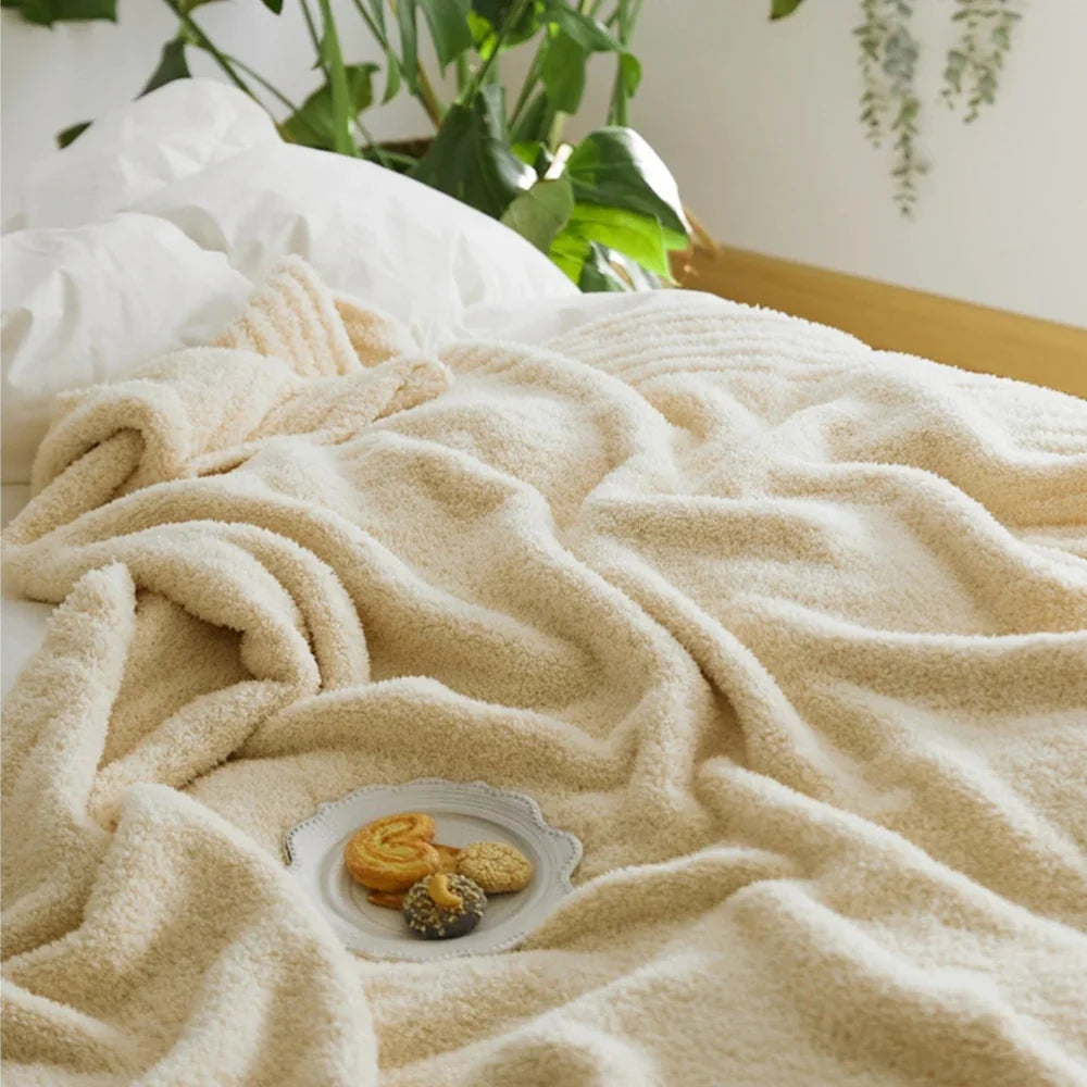 Throw Blanket Soft Microfiber Pilling-Resistant