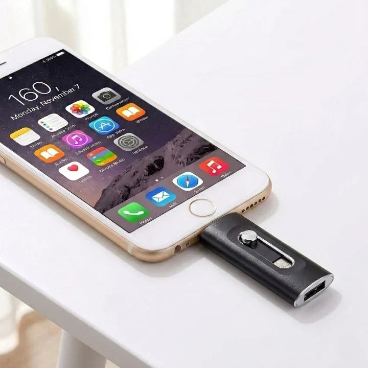 USB Flash Drive Lightning USB-C USB-A Connectors