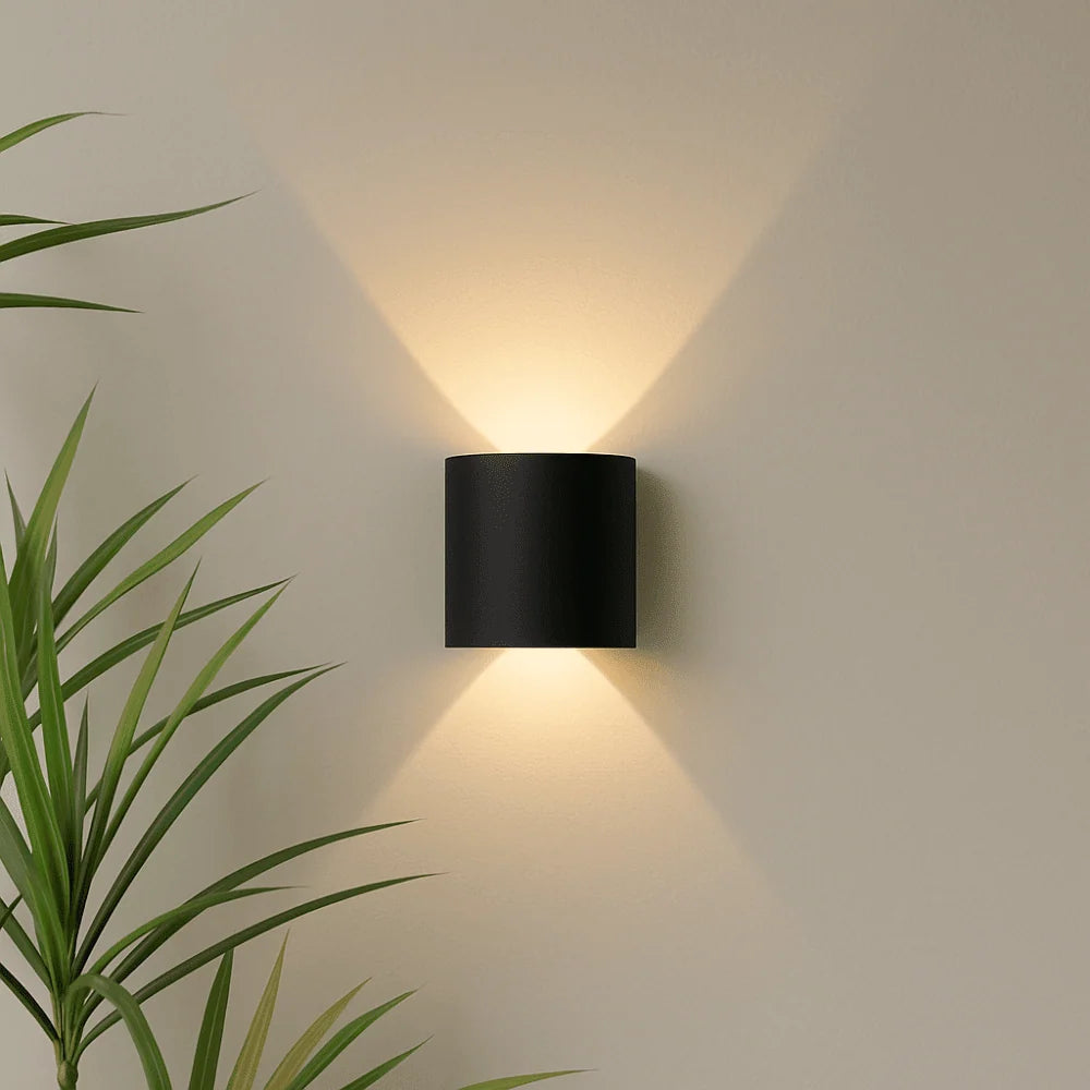 Wall Light Directional LED IP65 Weather-Resistant Indoor & Outdoor Use