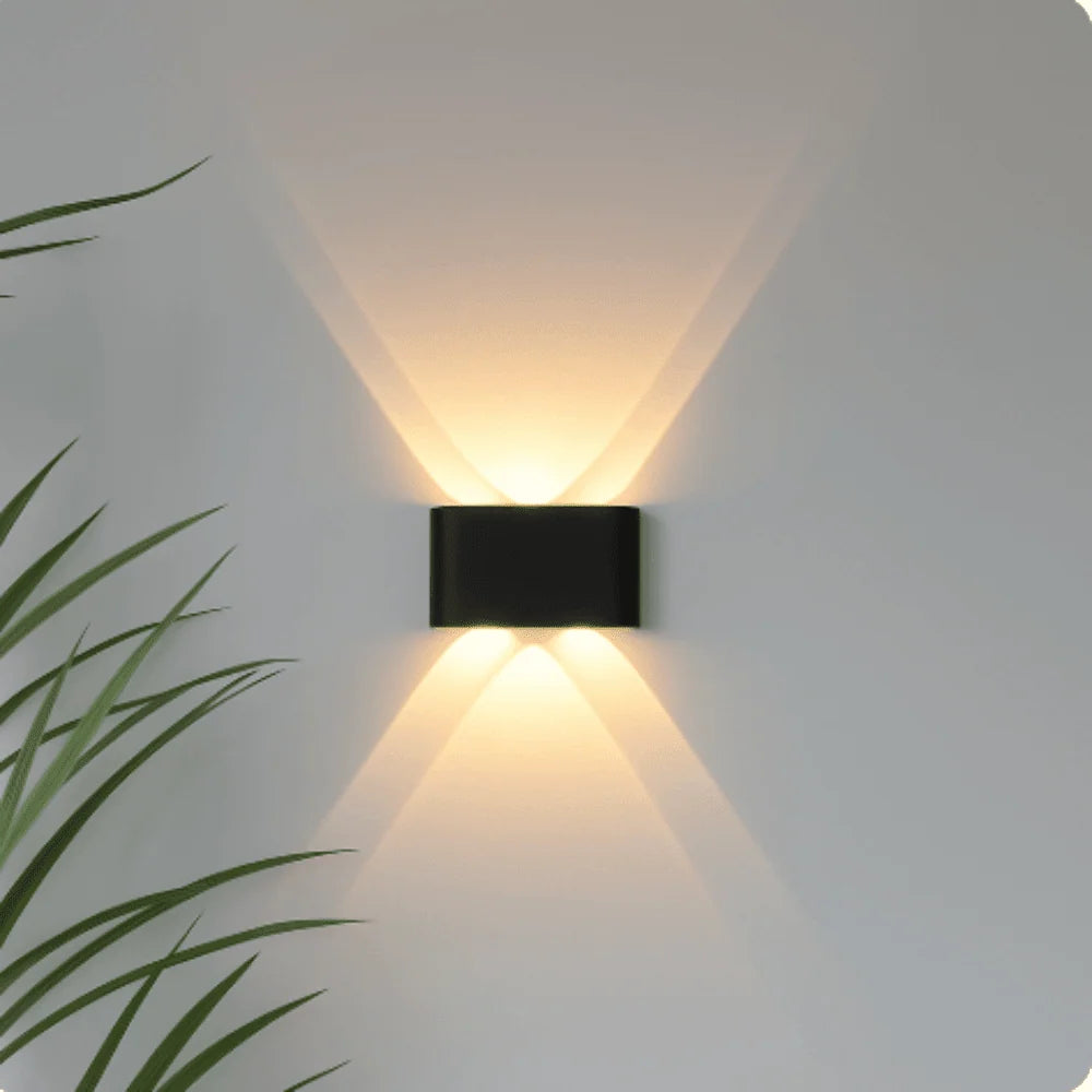 Wall Light Directional LED IP65 Weather-Resistant Indoor & Outdoor Use