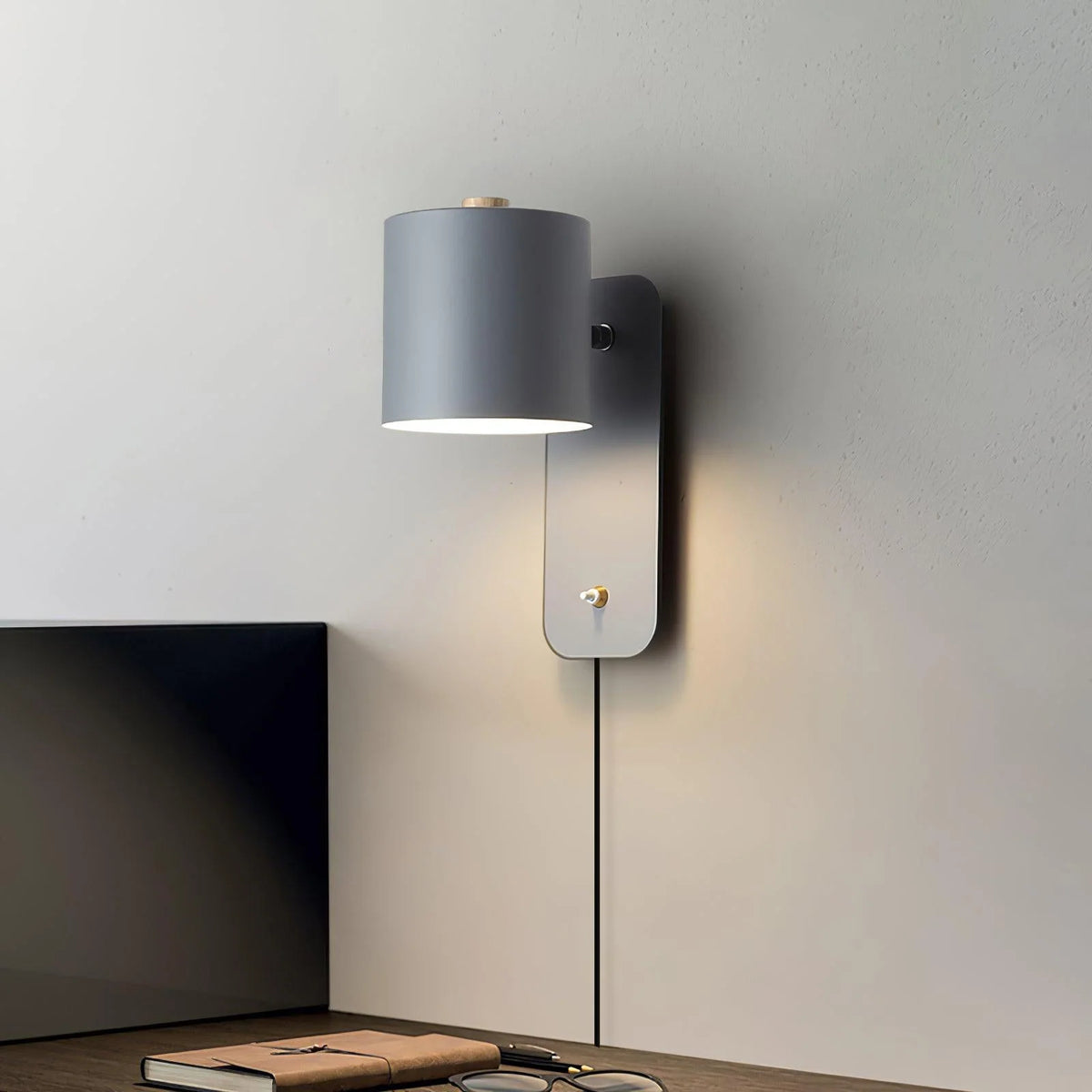 Wall Sconce Plug-In Rotatable Cylinder Design
