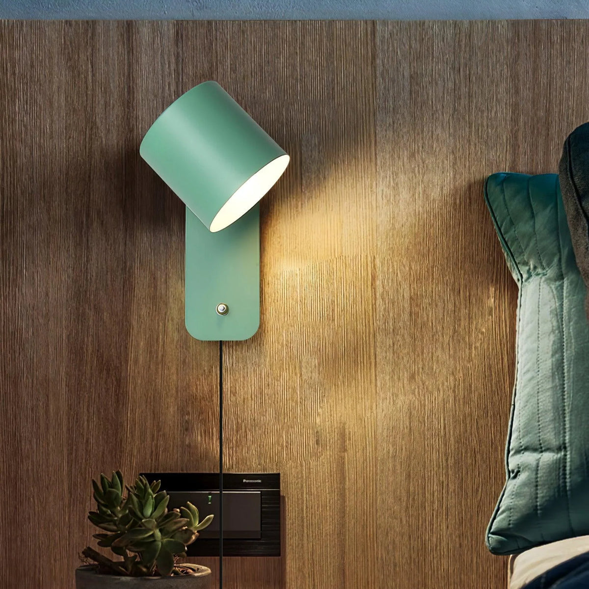 Wall Sconce Plug-In Rotatable Cylinder Design