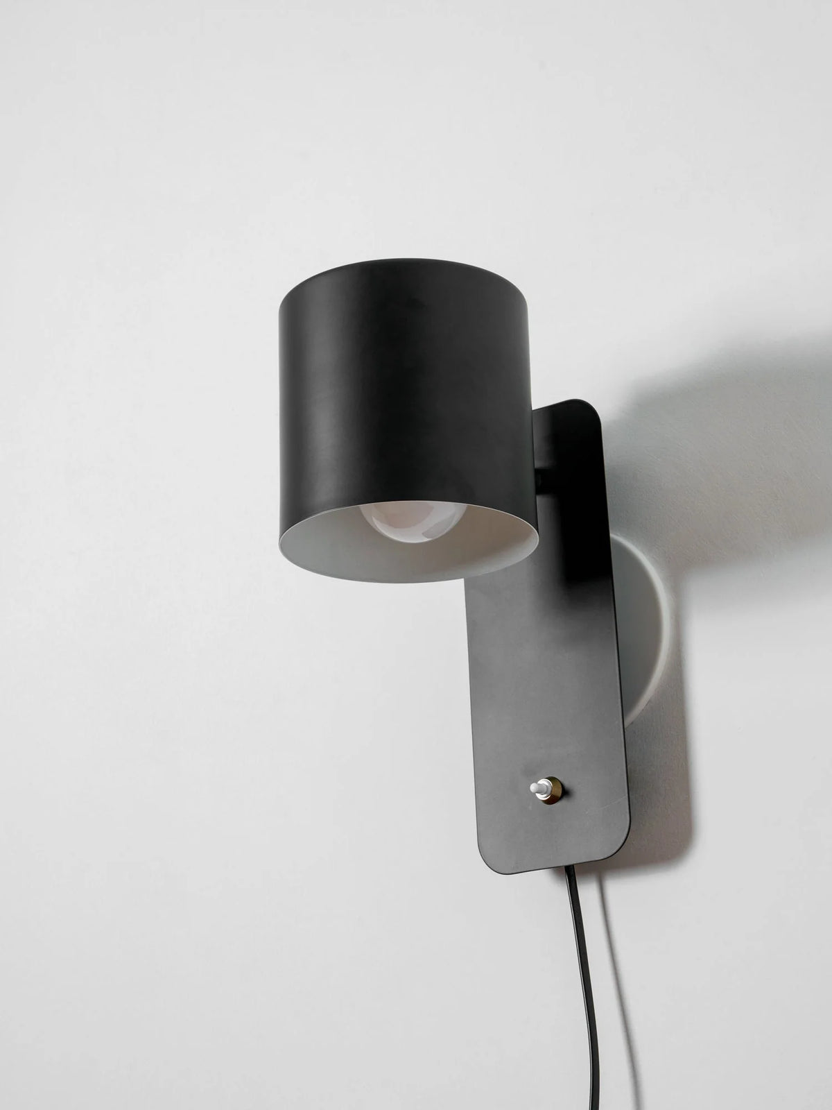 Wall Sconce Plug-In Rotatable Cylinder Design